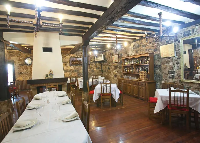 بيت ضيافة Izarre 3*