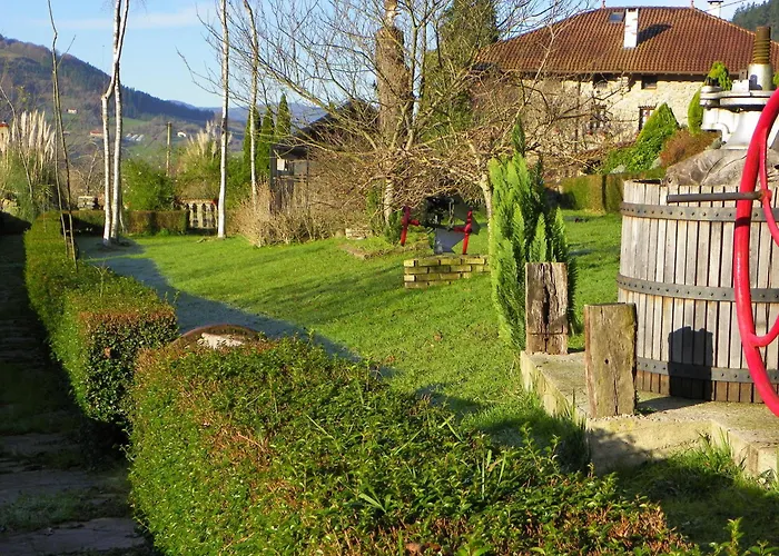 Izarre بيت ضيافة